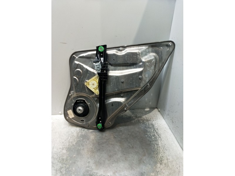 Recambio de elevalunas trasero izquierdo para mercedes-benz clase c t-model (s204) c 220 cdi (204.202) referencia OEM IAM A20482