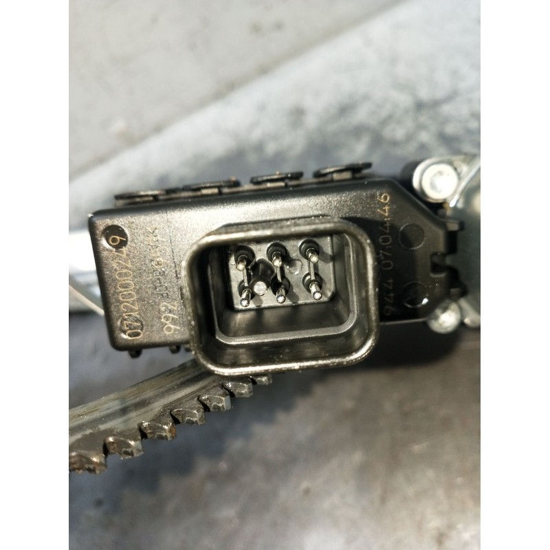 Recambio de elevalunas delantero izquierdo para opel astra h gtc (a04) 1.7 cdti (l08) referencia OEM IAM 13101478LH 982824101 5P