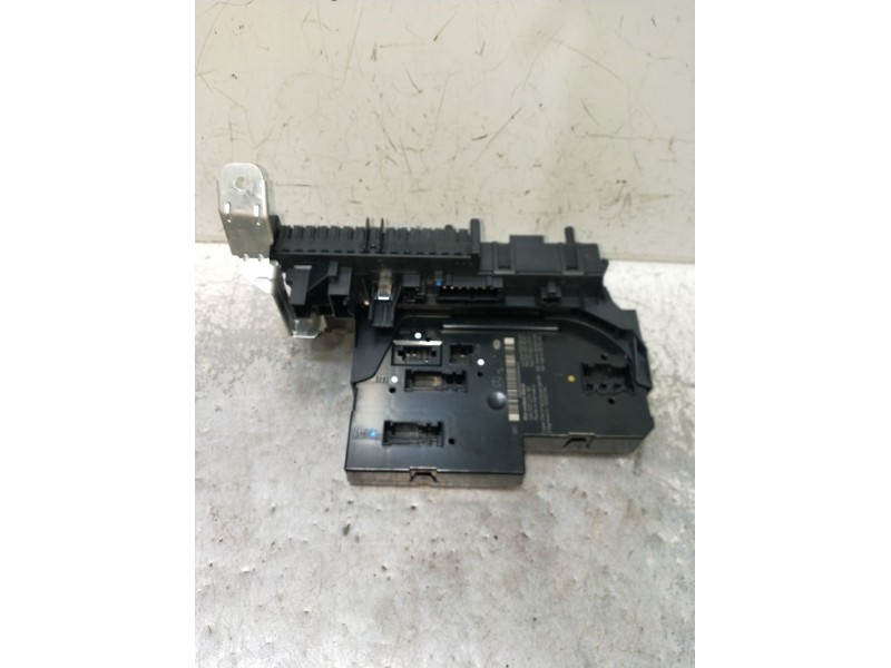 Recambio de caja reles / fusibles para mercedes-benz clase c t-model (s204) c 220 cdi (204.202) referencia OEM IAM 5DK00922585 2