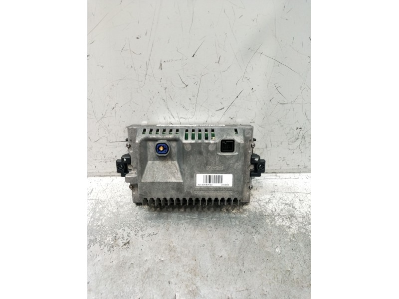 Recambio de pantalla multifuncion para mercedes-benz clase c t-model (s204) c 220 cdi (204.202) referencia OEM IAM A1729016500 A