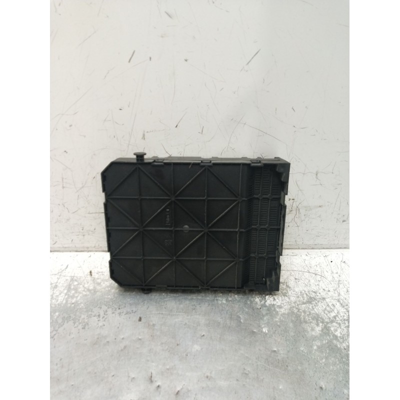 Recambio de caja reles / fusibles para citroën c4 coupé (la_) 1.4 16v referencia OEM IAM 9663576480 BSI2004P0900 