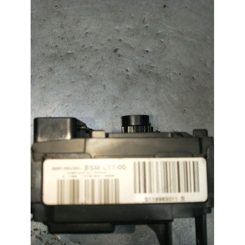 Recambio de caja reles / fusibles para citroën c4 coupé (la_) 1.4 16v referencia OEM IAM 9661682980 BSML1100 