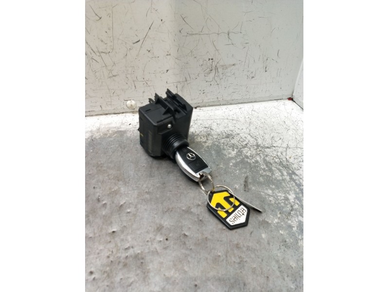 Recambio de conmutador de arranque para mercedes-benz clase c t-model (s204) c 220 cdi (204.202) referencia OEM IAM A2079052600 