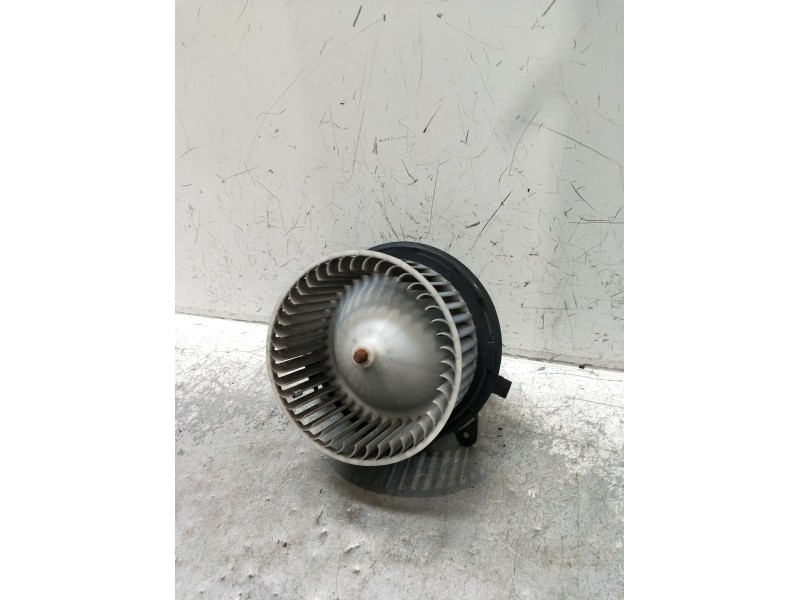 Recambio de motor calefaccion para mercedes-benz clase c t-model (s204) c 220 cdi (204.202) referencia OEM IAM V7771001W204LL4  