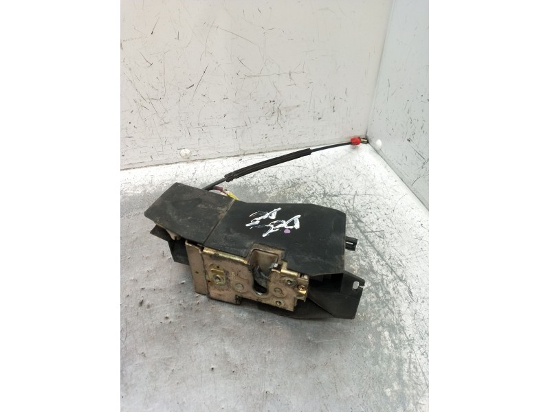 Recambio de motor cierre centralizado delantero derecho para ford escort vi sedán (gal, afl) 1.6 i 16v referencia OEM IAM  4P 