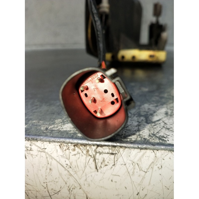 Recambio de motor cierre centralizado delantero izquierdo para ford escort vi sedán (gal, afl) 1.6 i 16v referencia OEM IAM  4P 