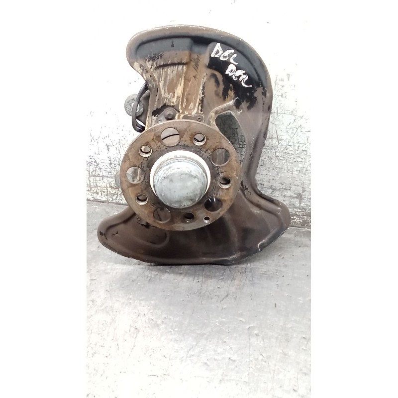 Recambio de mangueta delantera derecha para mercedes-benz clase c t-model (s204) c 220 cdi (204.202) referencia OEM IAM   