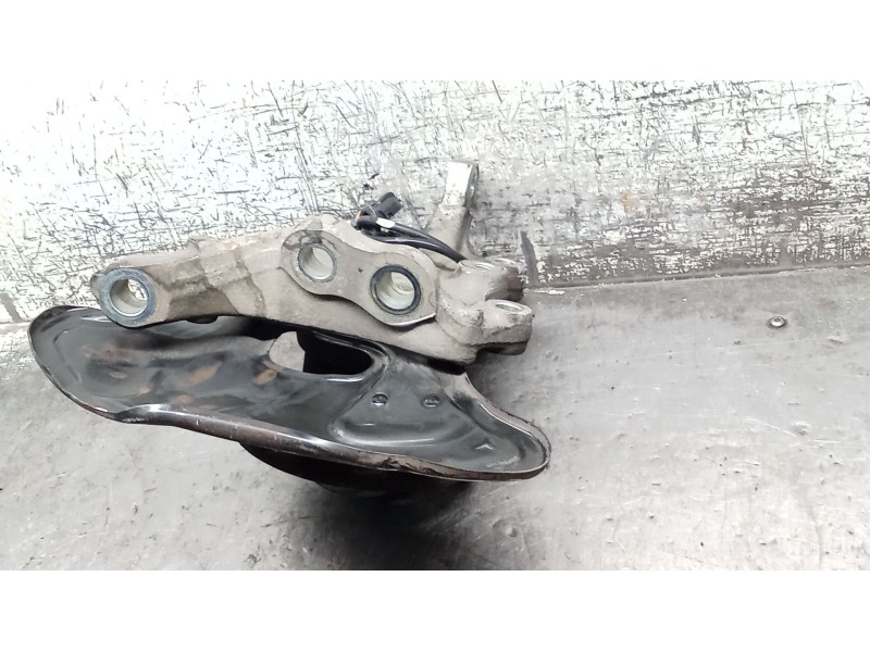 Recambio de mangueta delantera derecha para mercedes-benz clase c t-model (s204) c 220 cdi (204.202) referencia OEM IAM   