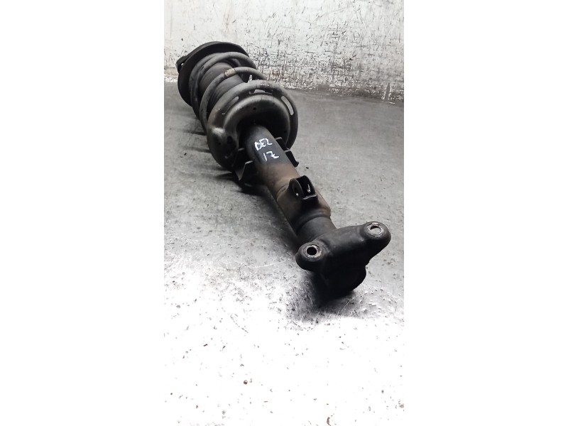 Recambio de amortiguador delantero izquierdo para mercedes-benz clase c t-model (s204) c 220 cdi (204.202) referencia OEM IAM A0