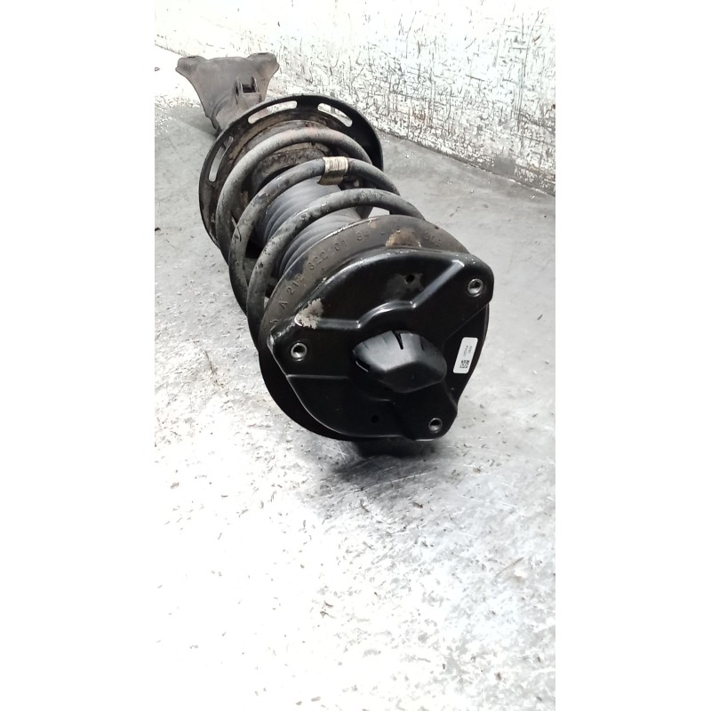 Recambio de amortiguador delantero derecho para mercedes-benz clase c t-model (s204) c 220 cdi (204.202) referencia OEM IAM A204