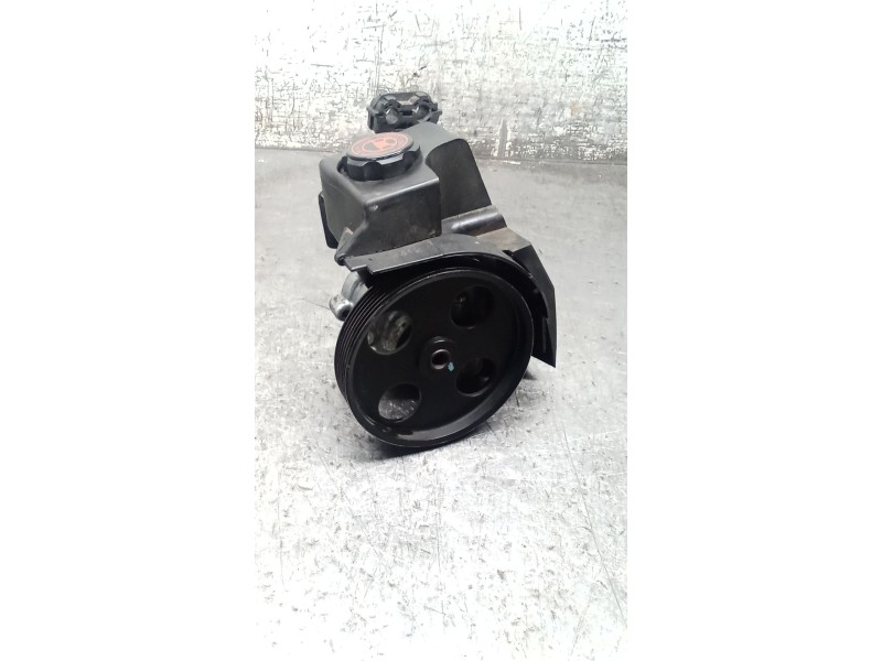 Recambio de bomba direccion para peugeot 206 hatchback (2a/c) 1.4 i referencia OEM IAM 9631411580 9630501680 