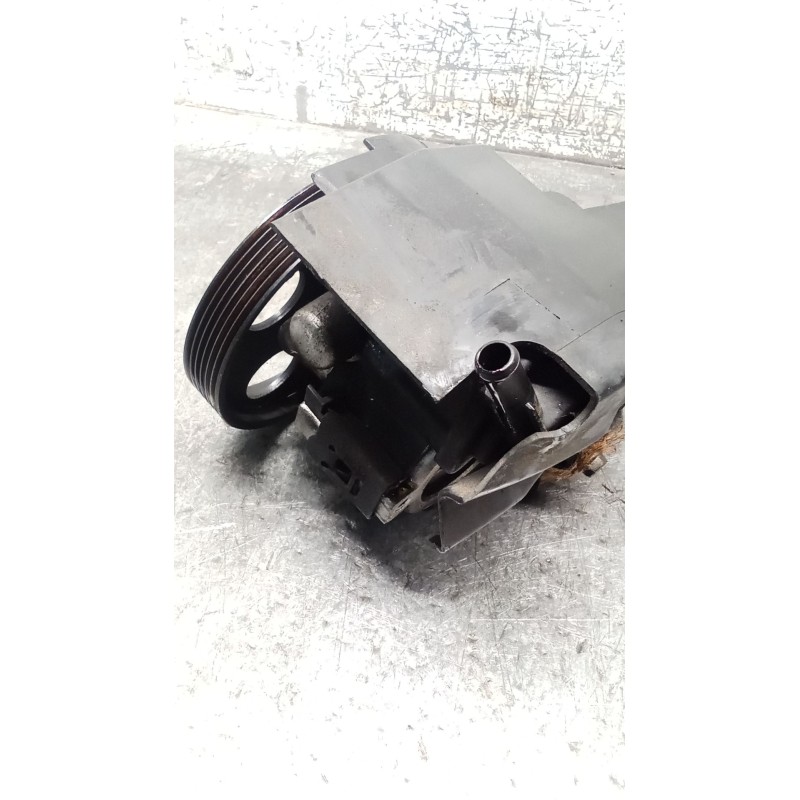 Recambio de bomba direccion para peugeot 206 hatchback (2a/c) 1.4 i referencia OEM IAM 9631411580 9630501680 