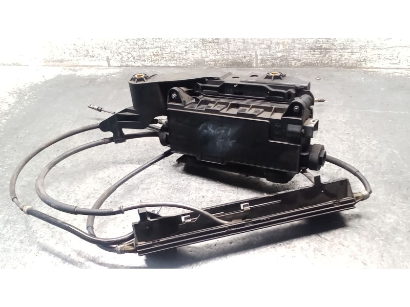Recambio de freno de mano electrico para renault scénic ii (jm0/1_) 1.5 dci (jm0f) referencia OEM IAM 8200702092  