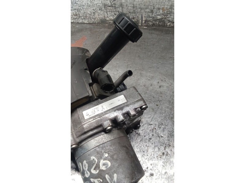 Recambio de bomba direccion para peugeot 407 sw (6e_, 6d_) 2.0 hdi 135 referencia OEM IAM 9660983080  