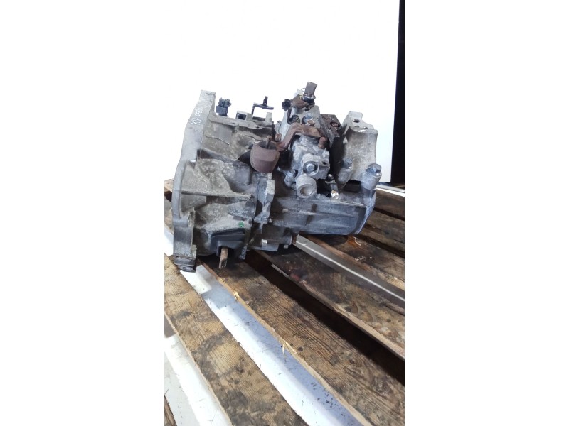 Recambio de caja cambios para kia cee´d hatchback (ed) 1.6 referencia OEM IAM R71773 5V 127156