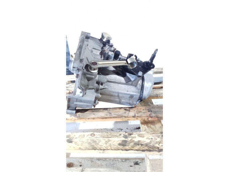 Recambio de caja cambios para peugeot 206 hatchback (2a/c) 1.4 i referencia OEM IAM 20CF09 5V 0605068