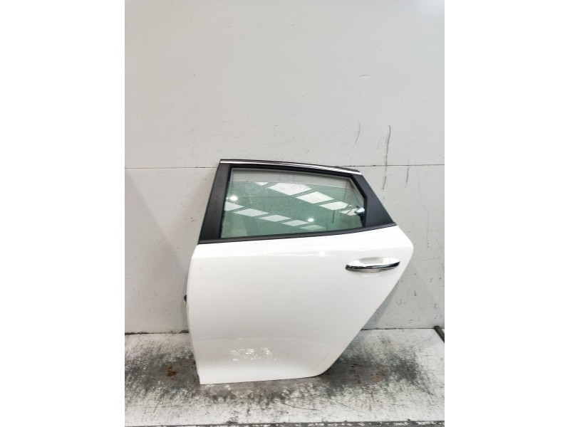 Recambio de puerta trasera izquierda para kia optima (jf) 1.7 crdi referencia OEM IAM  4P 