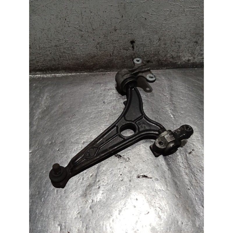 Recambio de brazo suspension inferior delantero derecho para citroën jumpy ii furgoneta 1.6 hdi 90 16v referencia OEM IAM   