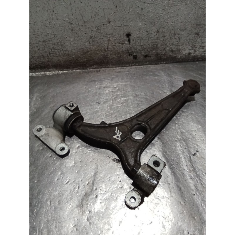 Recambio de brazo suspension inferior delantero derecho para citroën jumpy ii furgoneta 1.6 hdi 90 16v referencia OEM IAM   