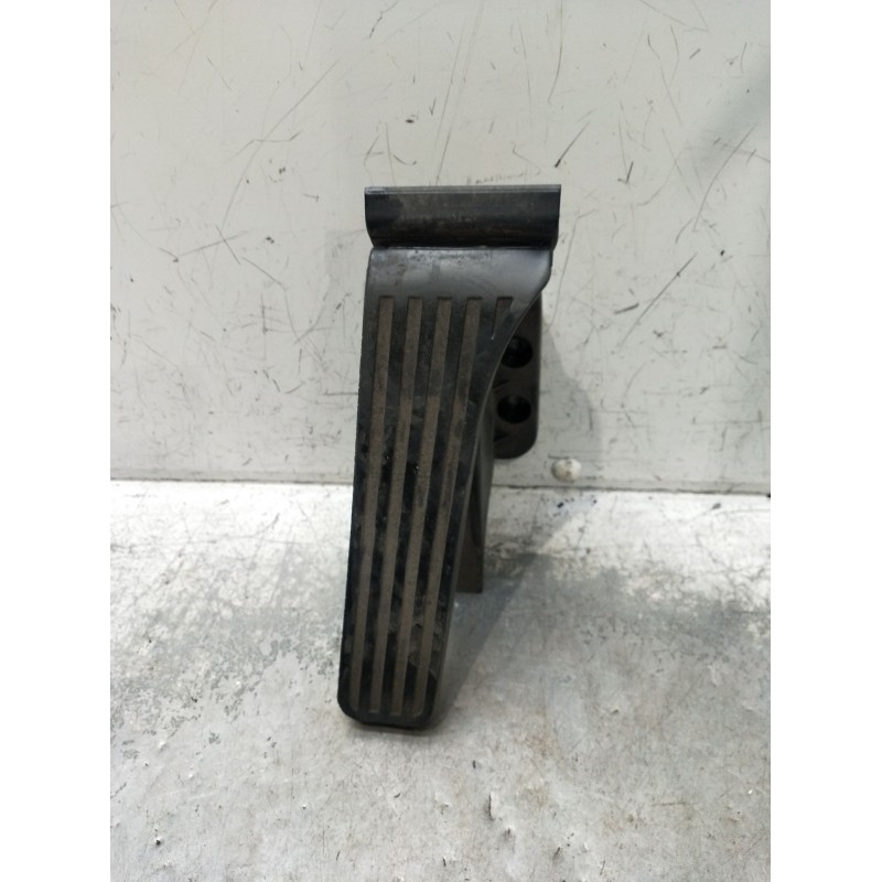 Recambio de potenciometro pedal para mercedes-benz clase c t-model (s204) c 220 cdi (204.202) referencia OEM IAM A2043000004  