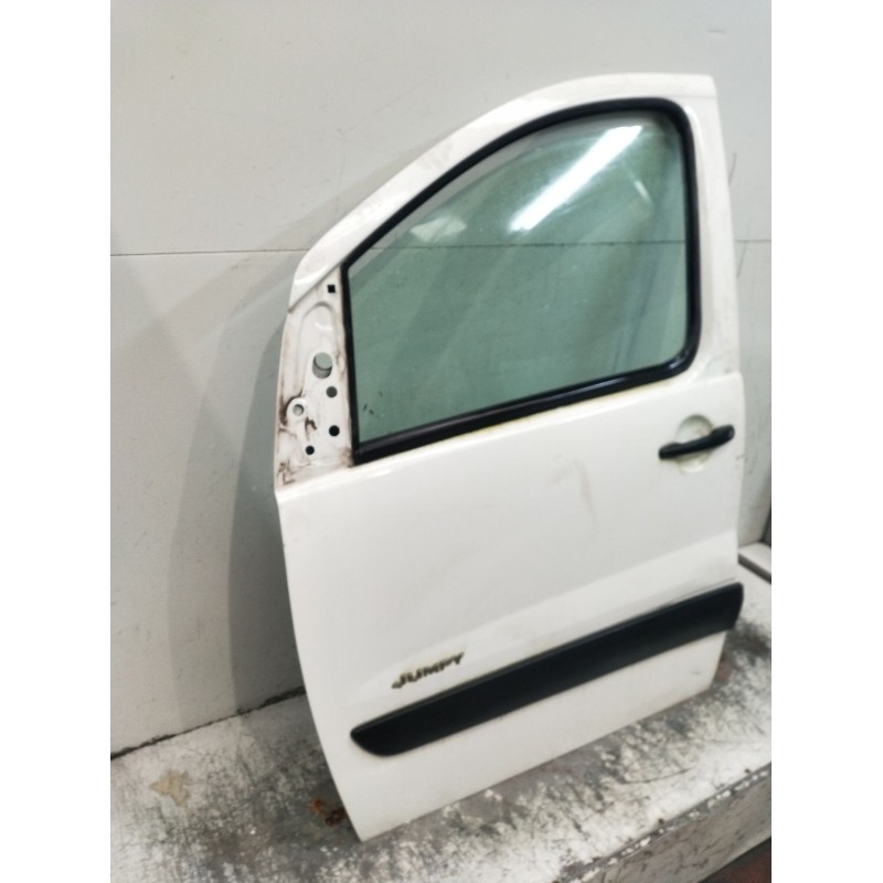 Recambio de puerta delantera izquierda para citroën jumpy ii furgoneta 1.6 hdi 90 16v referencia OEM IAM  6P 