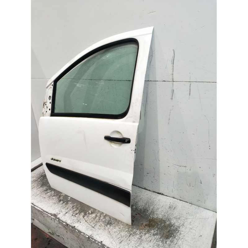 Recambio de puerta delantera izquierda para citroën jumpy ii furgoneta 1.6 hdi 90 16v referencia OEM IAM  6P 