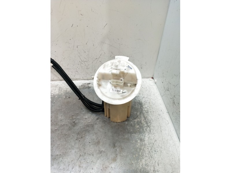 Recambio de bomba combustible para mercedes-benz clase c t-model (s204) c 220 cdi (204.202) referencia OEM IAM A2044702294 15888