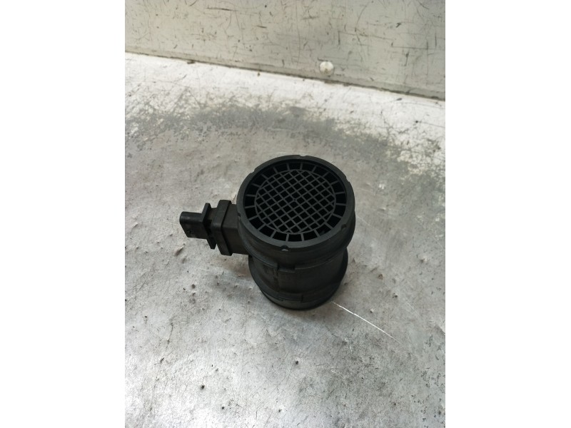 Recambio de caudalimetro para opel astra h gtc (a04) 1.7 cdti (l08) referencia OEM IAM 0281002832 55561301 