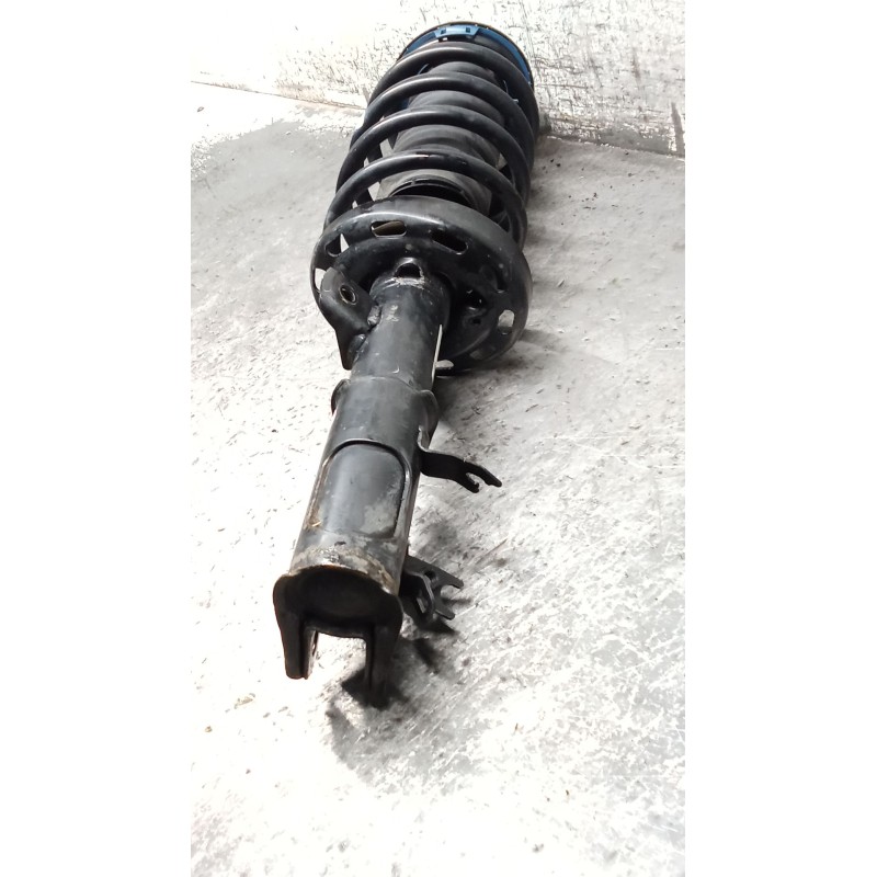 Recambio de amortiguador delantero derecho para honda hr-v (ru) 1.5 i-vtec (ru1) referencia OEM IAM 51610TFSG230M1  