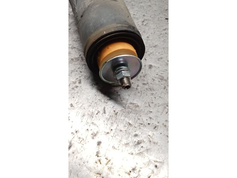 Recambio de amortiguador trasero izquierdo para honda hr-v (ru) 1.5 i-vtec (ru1) referencia OEM IAM 52610TFSG010M1  