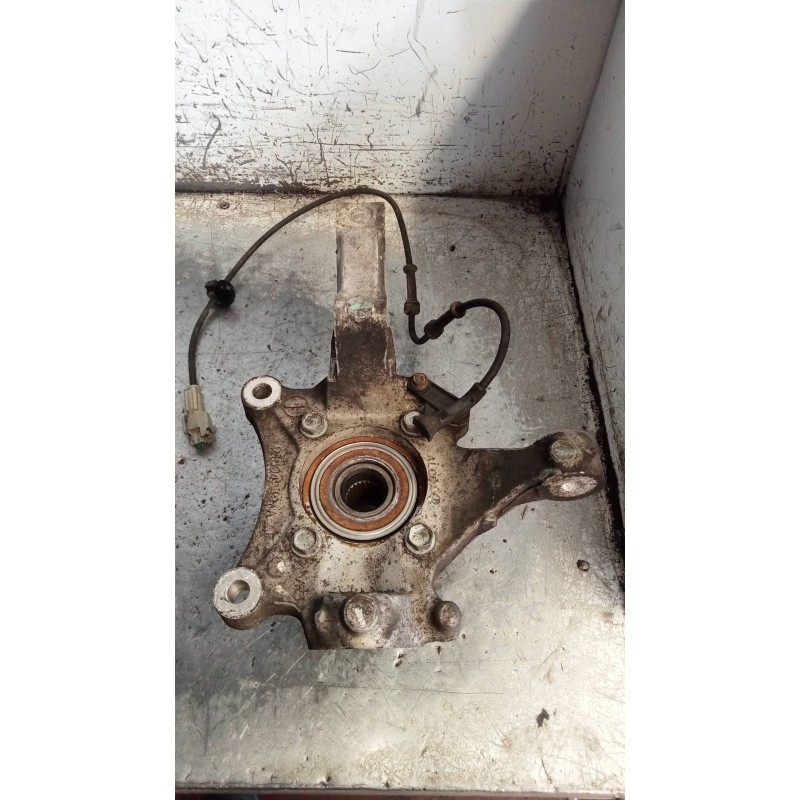 Recambio de mangueta delantera derecha para chrysler voyager (rg) 2.8 crd grand voyager limited referencia OEM IAM 04694948AA  