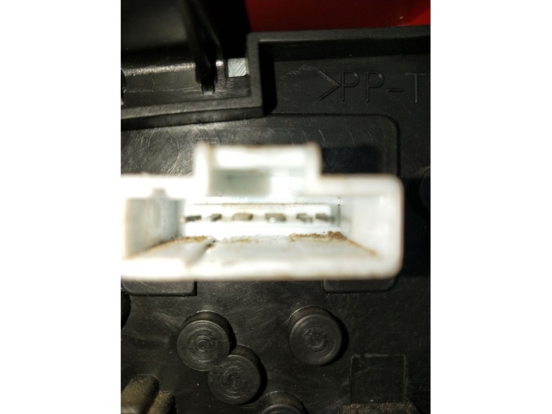 Recambio de piloto trasero izquierdo para peugeot 406 (8b) 2.0 hdi 110 referencia OEM IAM   