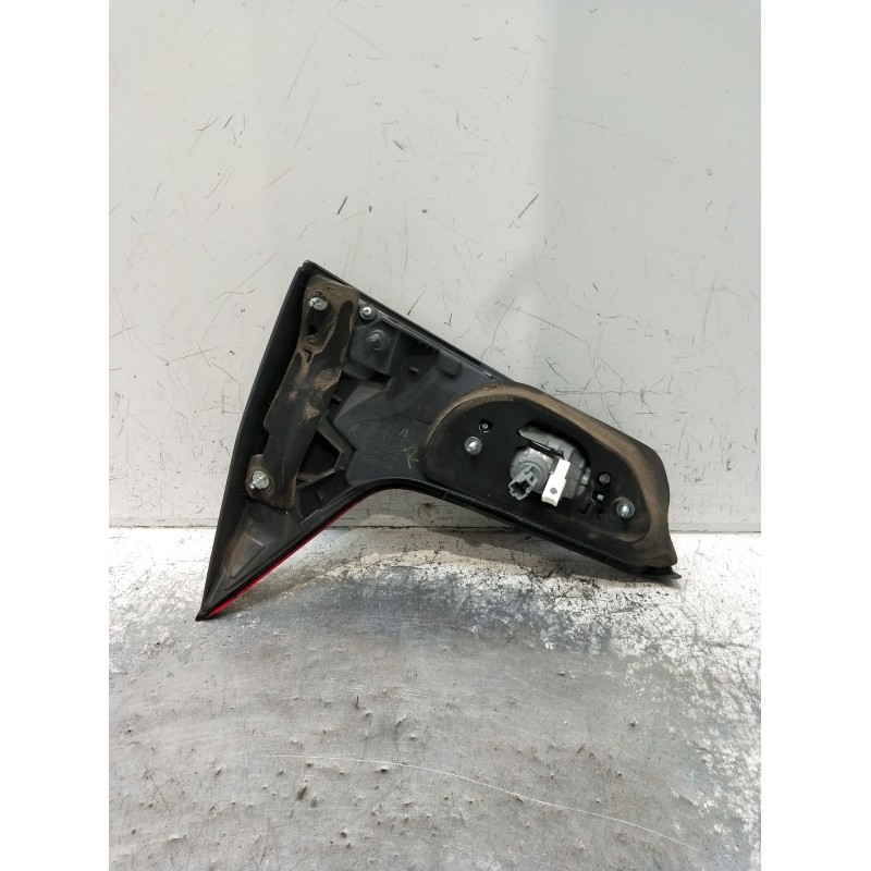 Recambio de piloto trasero derecho interior para honda hr-v (ru) 1.5 i-vtec (ru1) referencia OEM IAM 13262164  