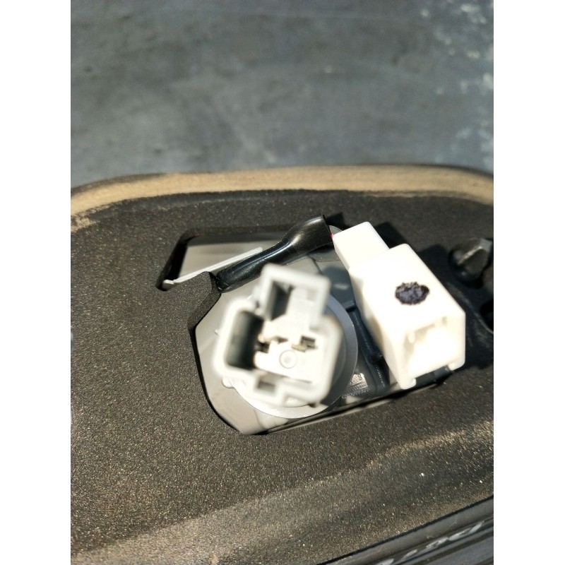 Recambio de piloto trasero derecho interior para honda hr-v (ru) 1.5 i-vtec (ru1) referencia OEM IAM 13262164  