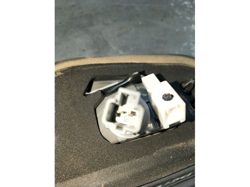 Recambio de piloto trasero derecho interior para honda hr-v (ru) 1.5 i-vtec (ru1) referencia OEM IAM 13262164  