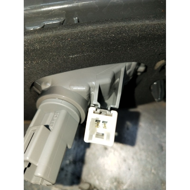 Recambio de piloto trasero izquierdo interior para honda hr-v (ru) 1.5 i-vtec (ru1) referencia OEM IAM 13262164  