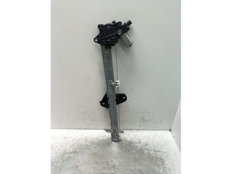 Recambio de elevalunas delantero derecho para honda hr-v (ru) 1.5 i-vtec (ru1) referencia OEM IAM  5P 