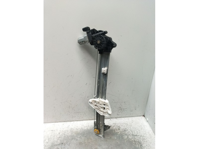 Recambio de elevalunas trasero derecho para honda hr-v (ru) 1.5 i-vtec (ru1) referencia OEM IAM  5P 