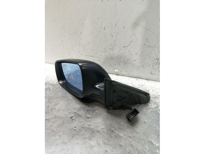 Recambio de retrovisor izquierdo para audi a3 (8l1) 1.9 tdi referencia OEM IAM  ELÉCTRICO 