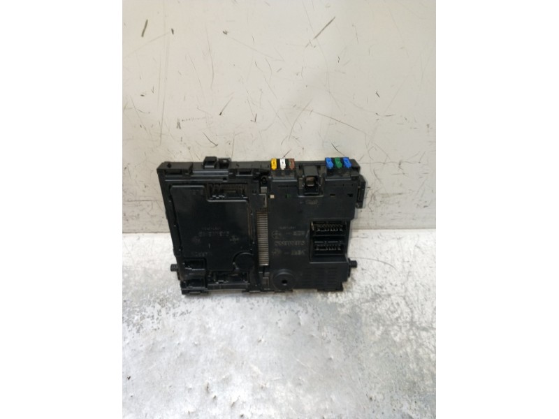 Recambio de caja reles / fusibles para peugeot 406 (8b) 2.0 hdi 110 referencia OEM IAM 9640091080 610079471 