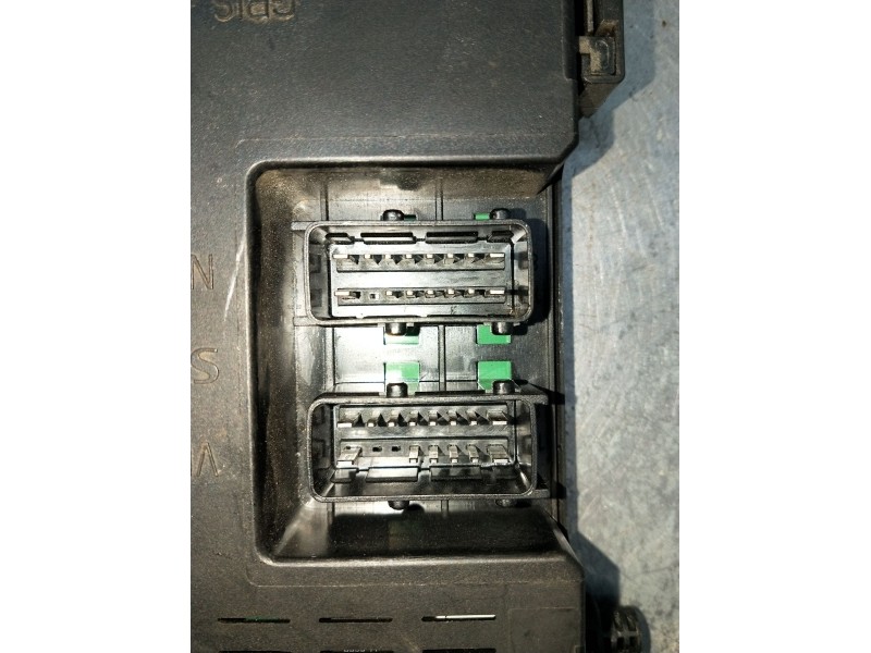 Recambio de caja reles / fusibles para peugeot 406 (8b) 2.0 hdi 110 referencia OEM IAM 9640091080 610079471 