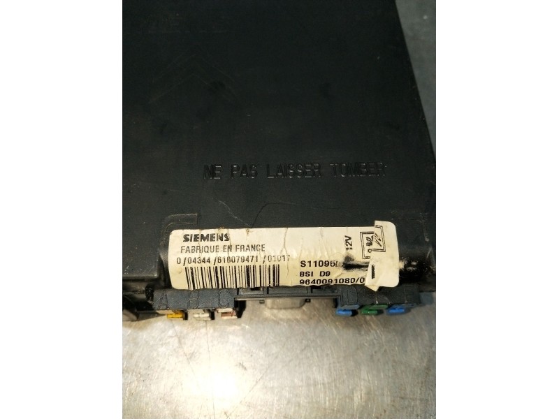 Recambio de caja reles / fusibles para peugeot 406 (8b) 2.0 hdi 110 referencia OEM IAM 9640091080 610079471 