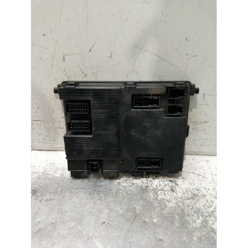 Recambio de caja reles / fusibles para citroën xsara (n1) 1.6 16v referencia OEM IAM 9650913880 16199401 