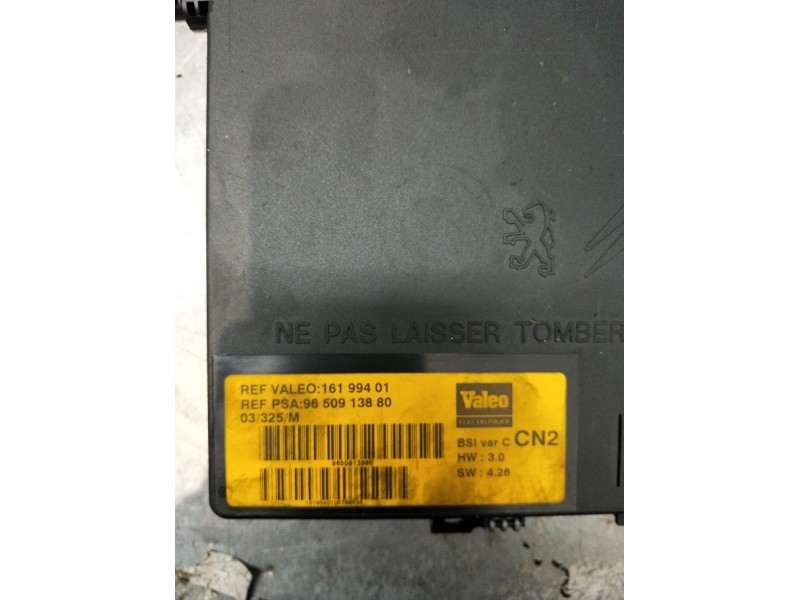 Recambio de caja reles / fusibles para citroën xsara (n1) 1.6 16v referencia OEM IAM 9650913880 16199401 