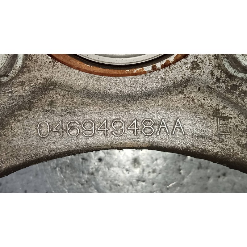 Recambio de mangueta delantera derecha para chrysler voyager (rg) 2.8 crd grand voyager limited referencia OEM IAM 04694948AA  