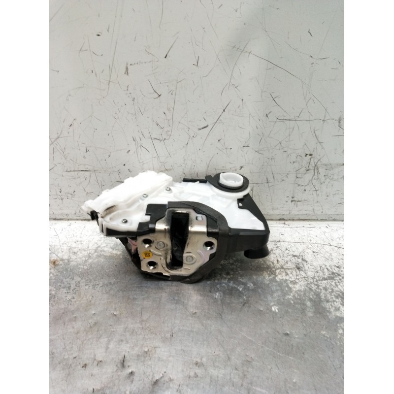 Recambio de motor cierre centralizado delantero derecho para honda hr-v (ru) 1.5 i-vtec (ru1) referencia OEM IAM  5P 