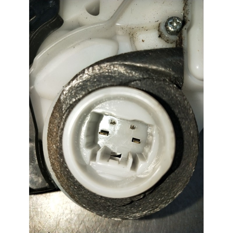 Recambio de motor cierre centralizado trasero derecho para honda hr-v (ru) 1.5 i-vtec (ru1) referencia OEM IAM  5P 