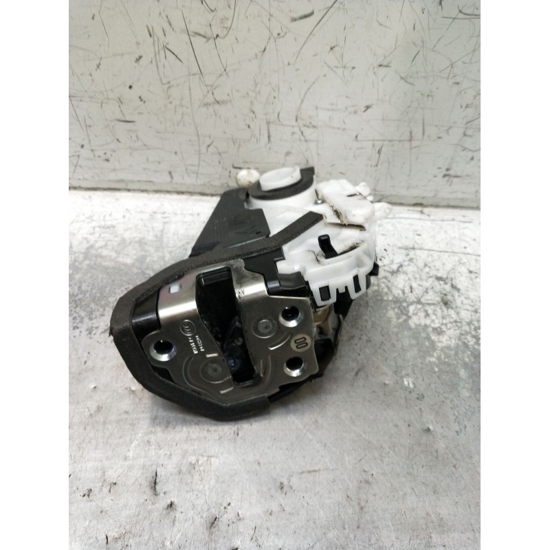 Recambio de motor cierre centralizado trasero izquierdo para honda hr-v (ru) 1.5 i-vtec (ru1) referencia OEM IAM  5P 