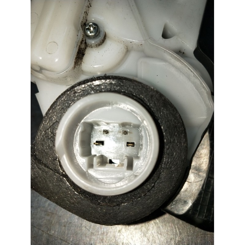 Recambio de motor cierre centralizado trasero izquierdo para honda hr-v (ru) 1.5 i-vtec (ru1) referencia OEM IAM  5P 