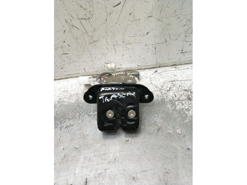 Recambio de motor cierre centralizado porton para honda hr-v (ru) 1.5 i-vtec (ru1) referencia OEM IAM  5P 